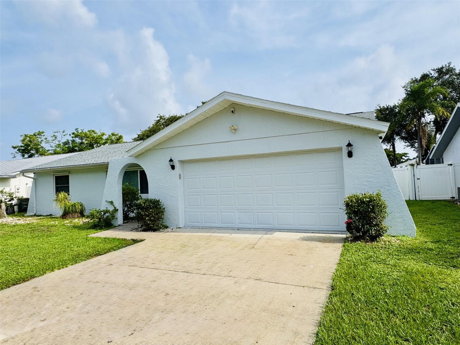 6511 Jarvis Rd Property Photo 1