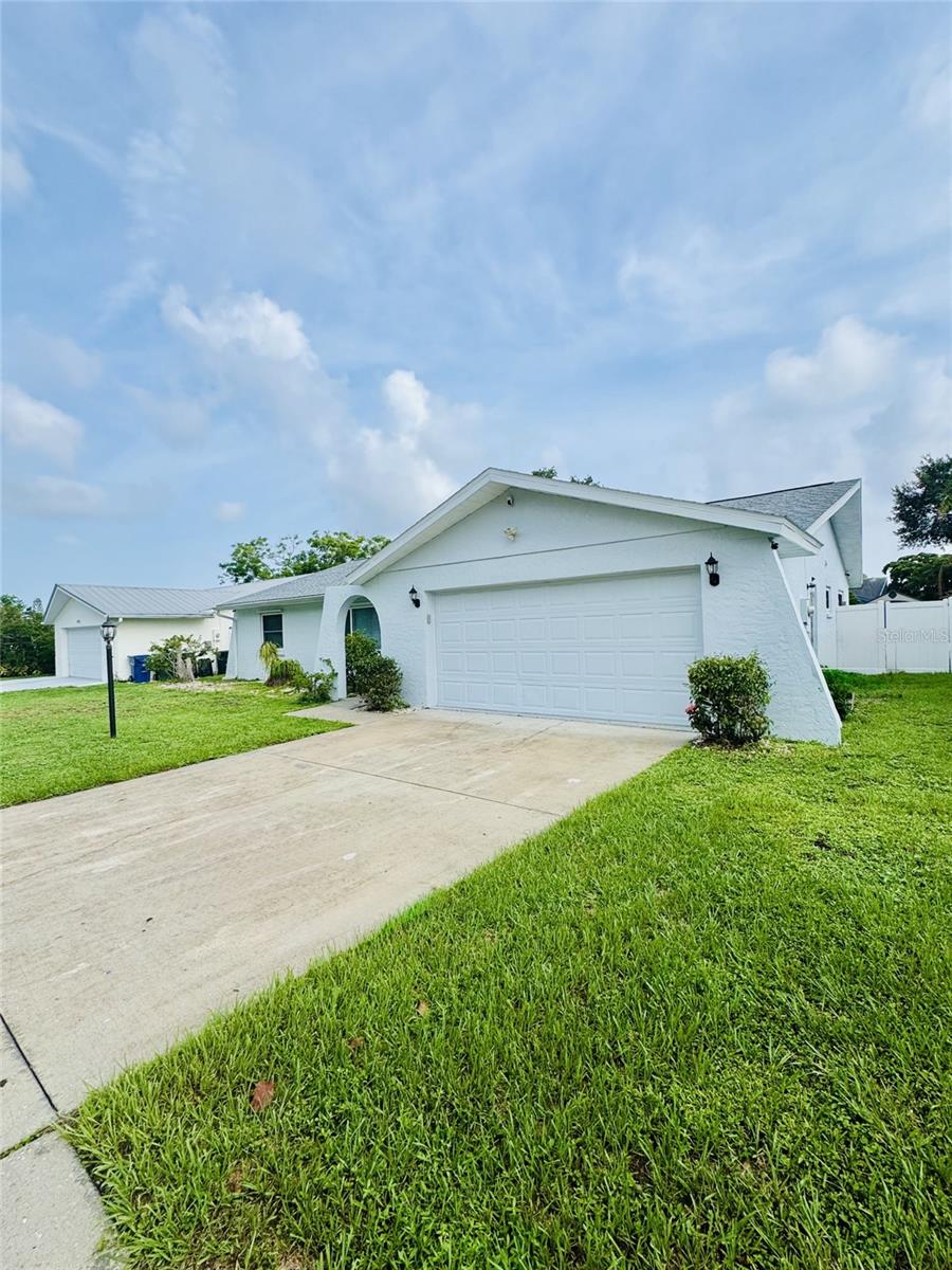6511 Jarvis Rd Property Photo 2