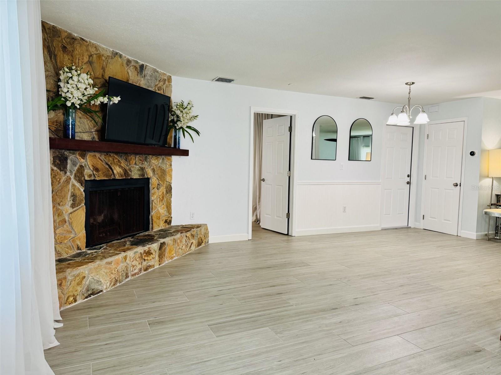 6511 Jarvis Rd Property Photo 6