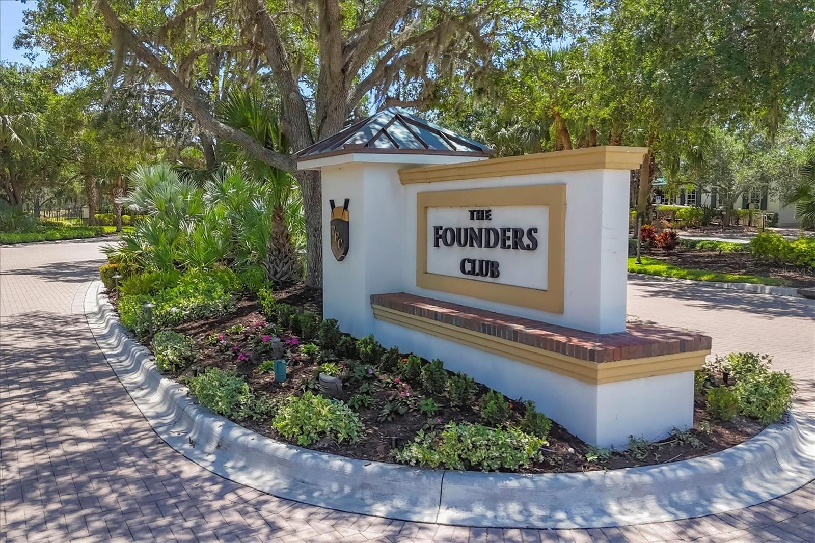 3548 Founders Club Dr Property Photo 48