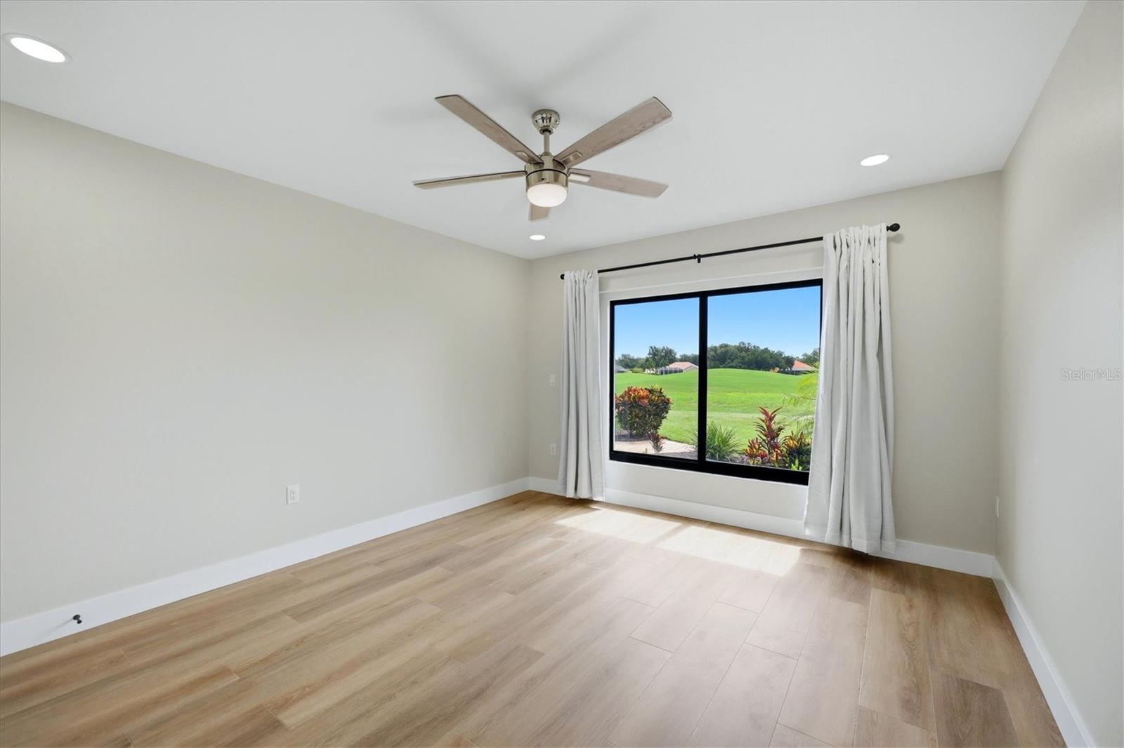 8822 Misty Creek Dr Property Photo 34