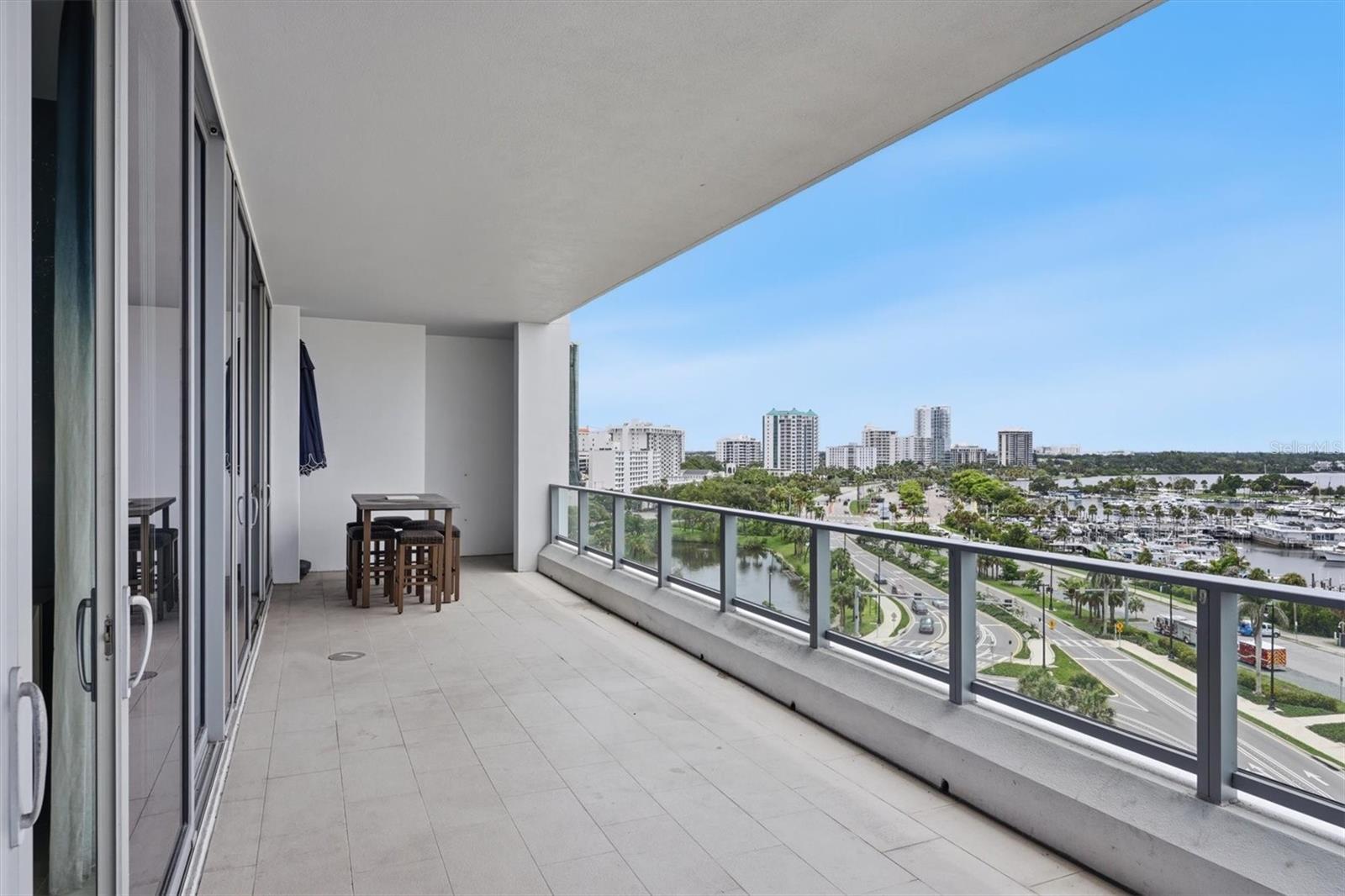 1155 N Gulfstream Ave #807 Property Photo 23