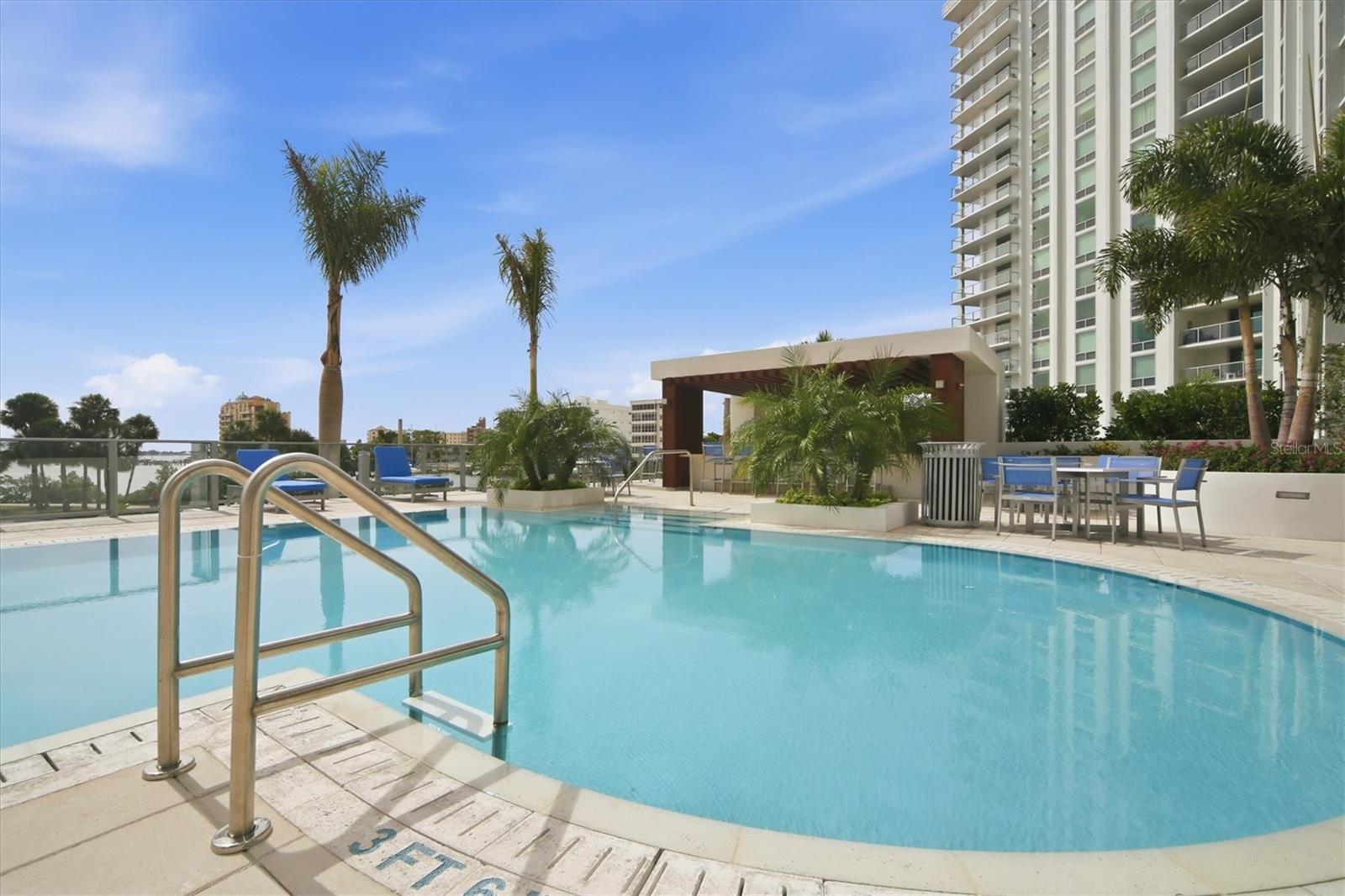1155 N Gulfstream Ave #807 Property Photo 54