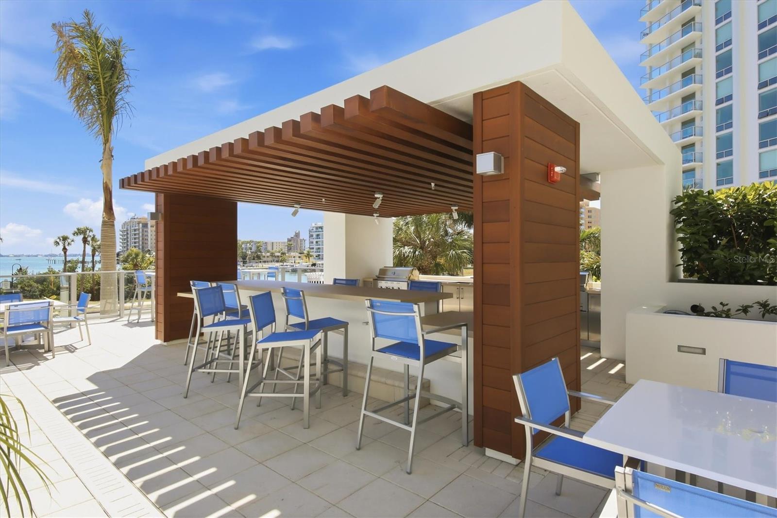 1155 N Gulfstream Ave #807 Property Photo 56