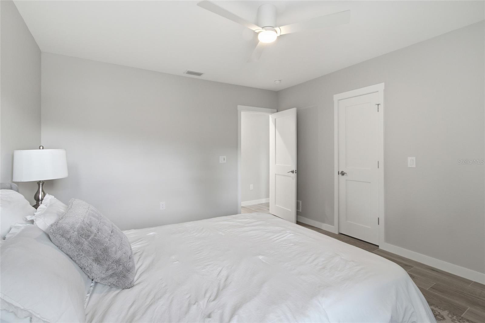 1902 Saint George Dr Property Photo 24