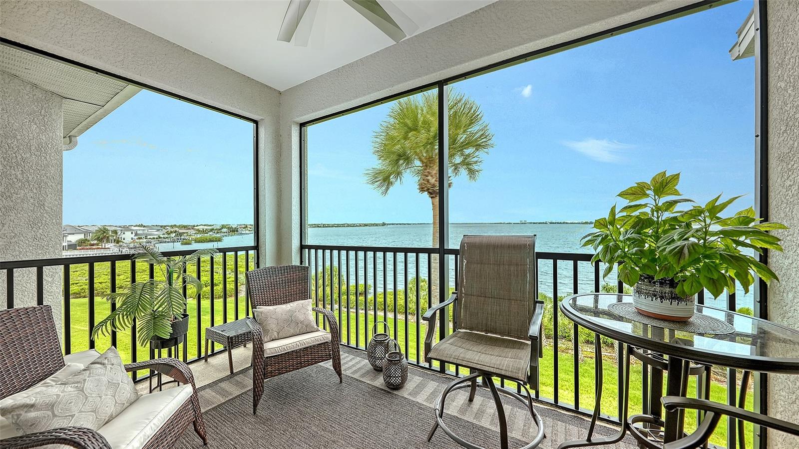 910 Tidewater Shores Loop #402 Property Photo 28