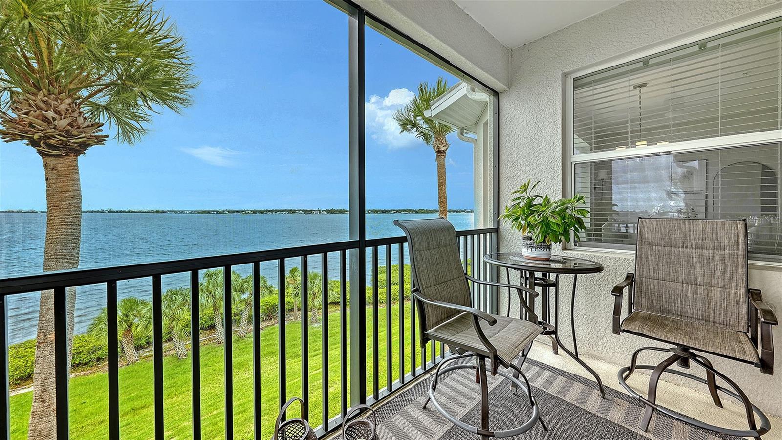 910 Tidewater Shores Loop #402 Property Photo 30