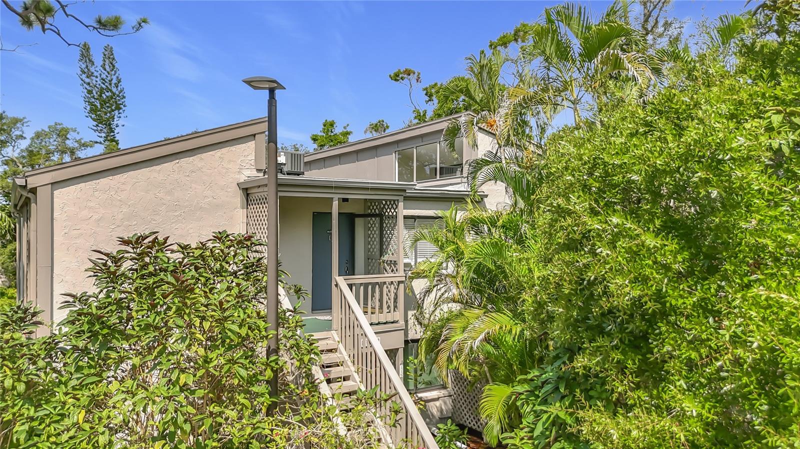 1601 Pelican Point Dr #215 Property Photo 8