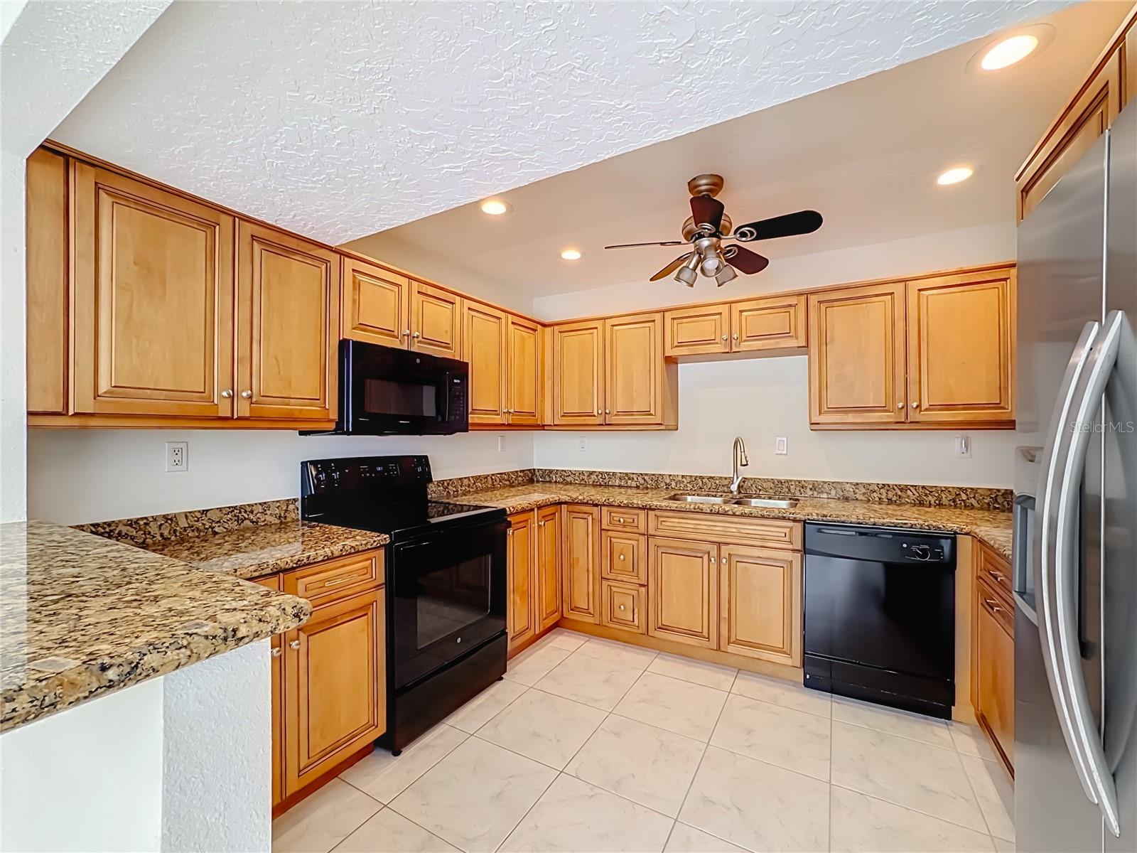 1601 Pelican Point Dr #215 Property Photo 19