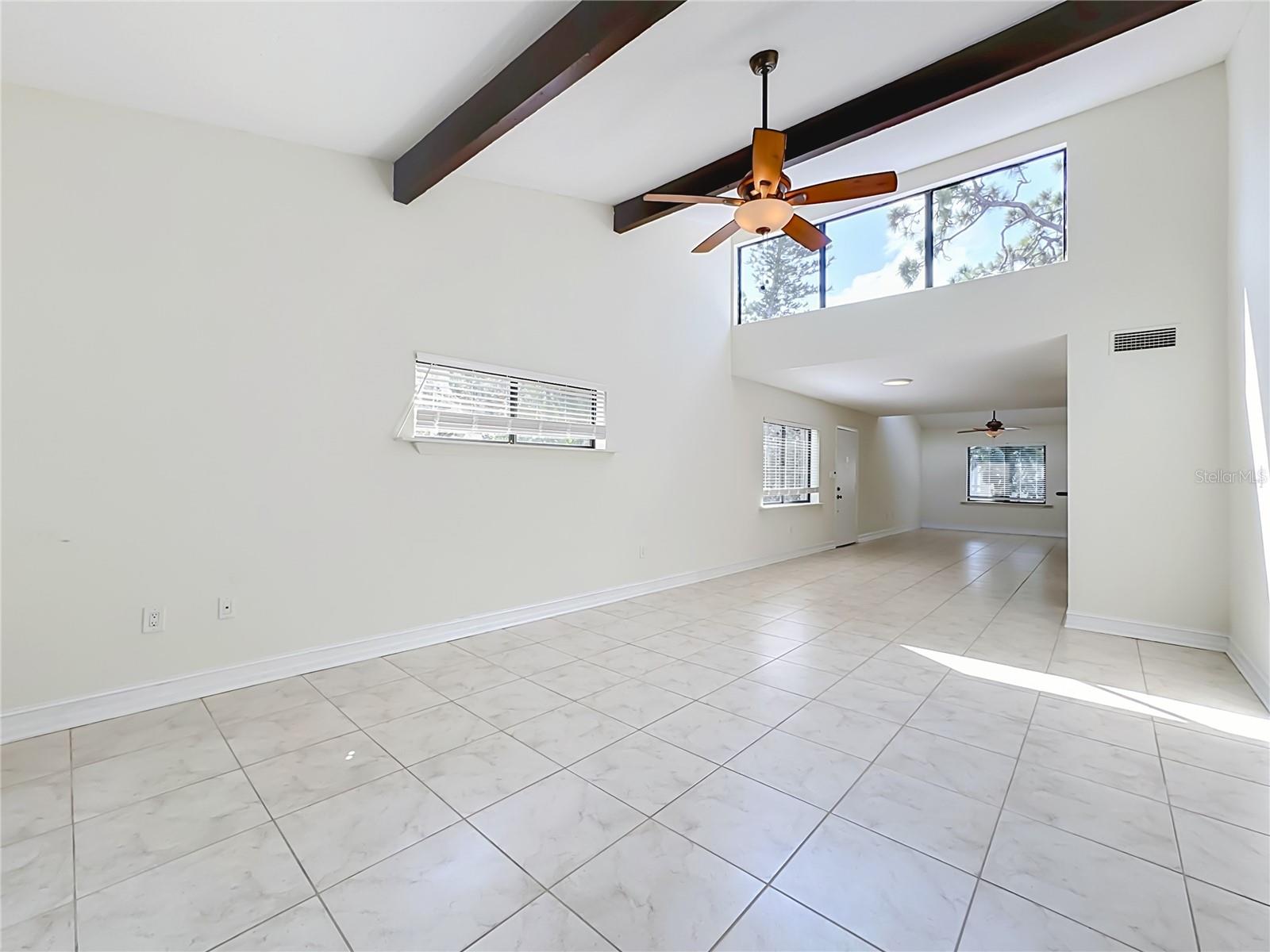 1601 Pelican Point Dr #215 Property Photo 26