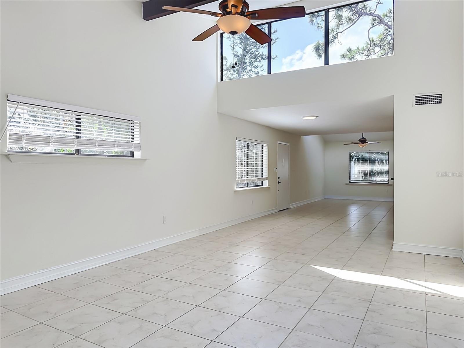 1601 Pelican Point Dr #215 Property Photo 27
