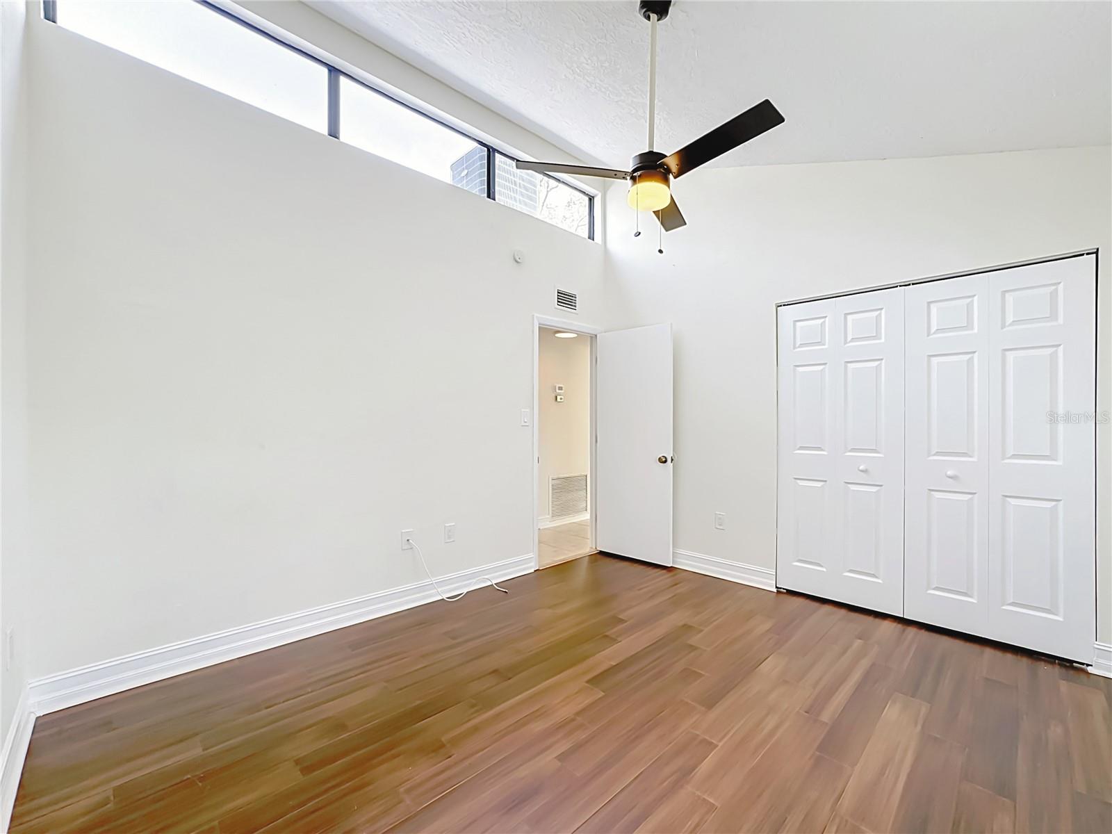 1601 Pelican Point Dr #215 Property Photo 30