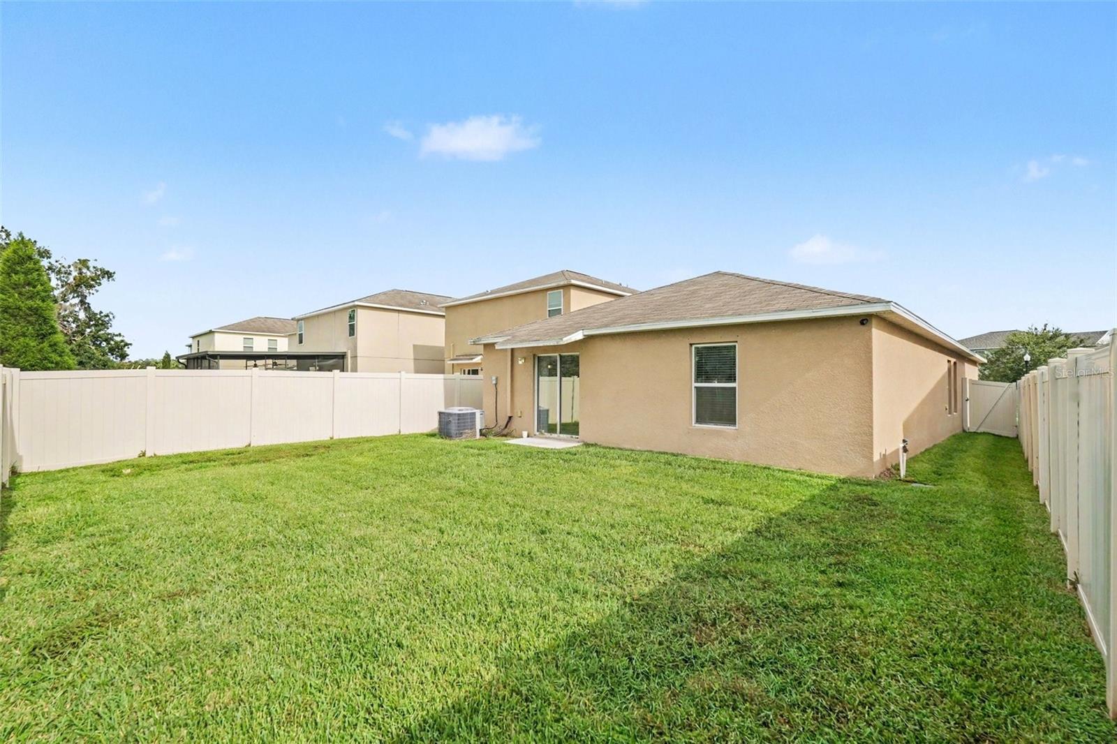17054 Yellow Pine St Property Photo 24
