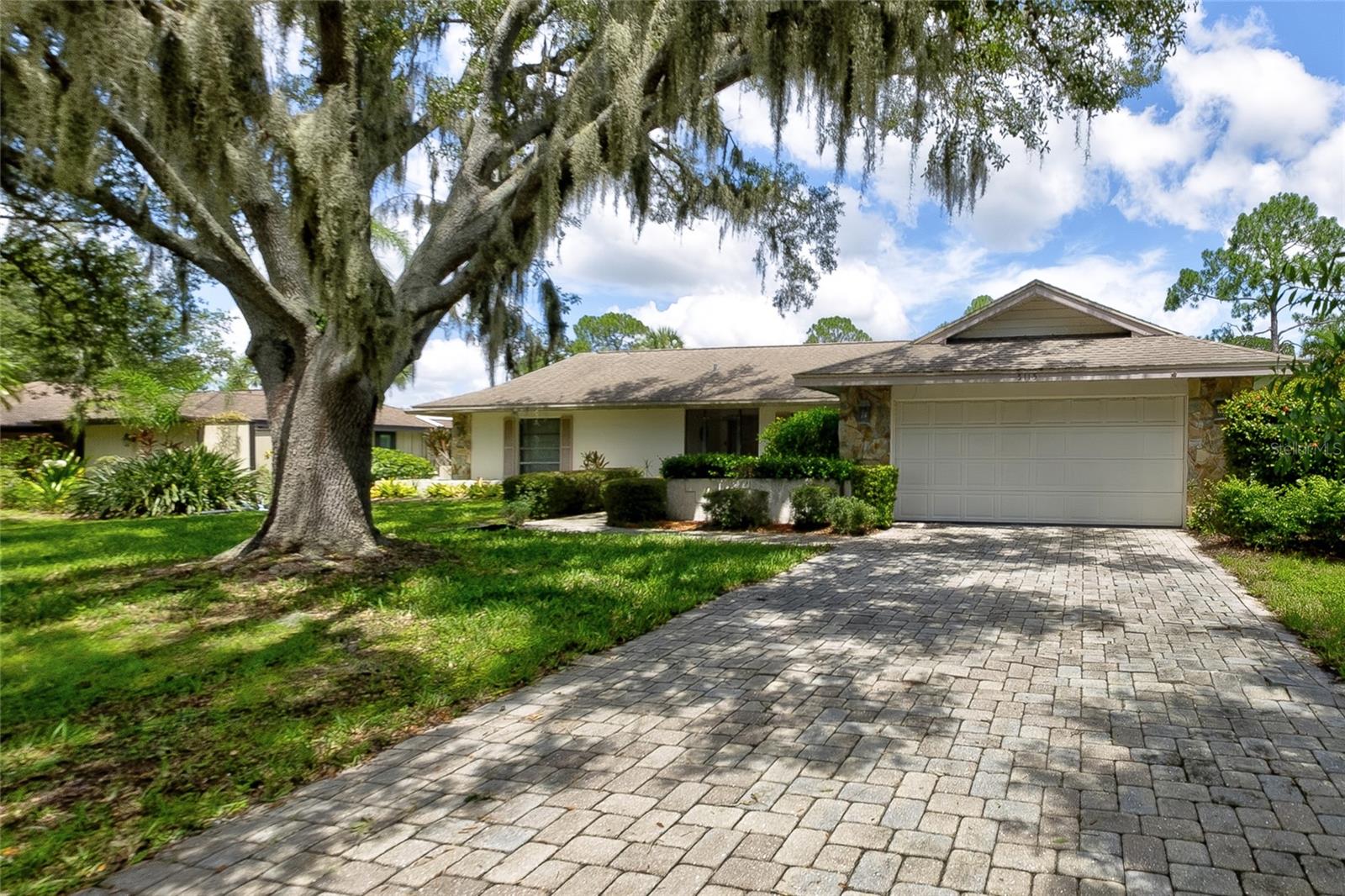 5115 Everwood Run Property Photo 1
