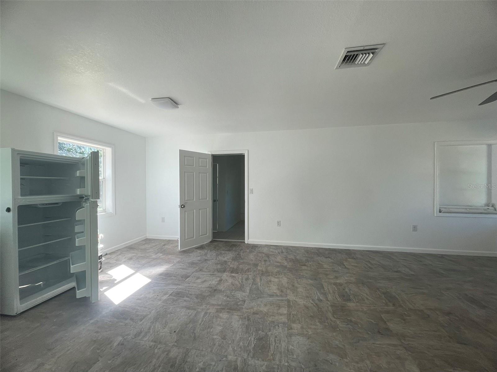 525 E Helen Ave Property Photo 21