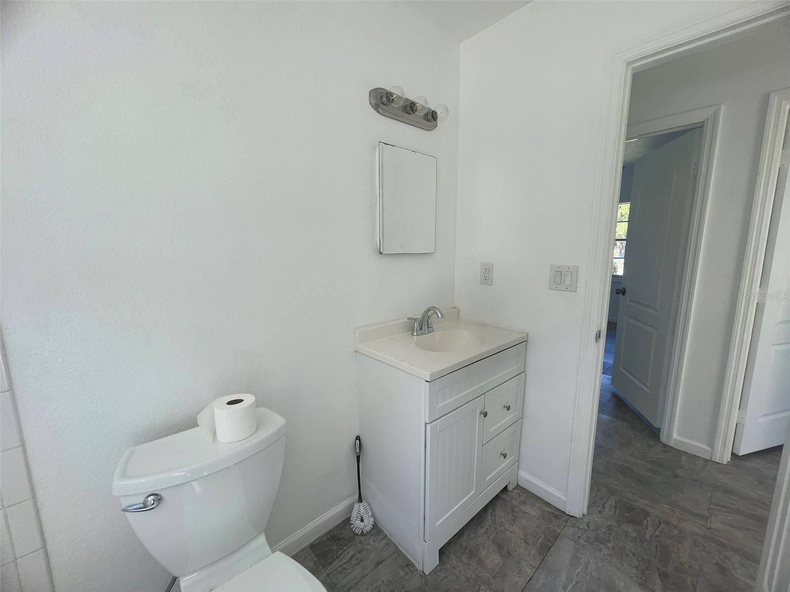 525 E Helen Ave Property Photo 26
