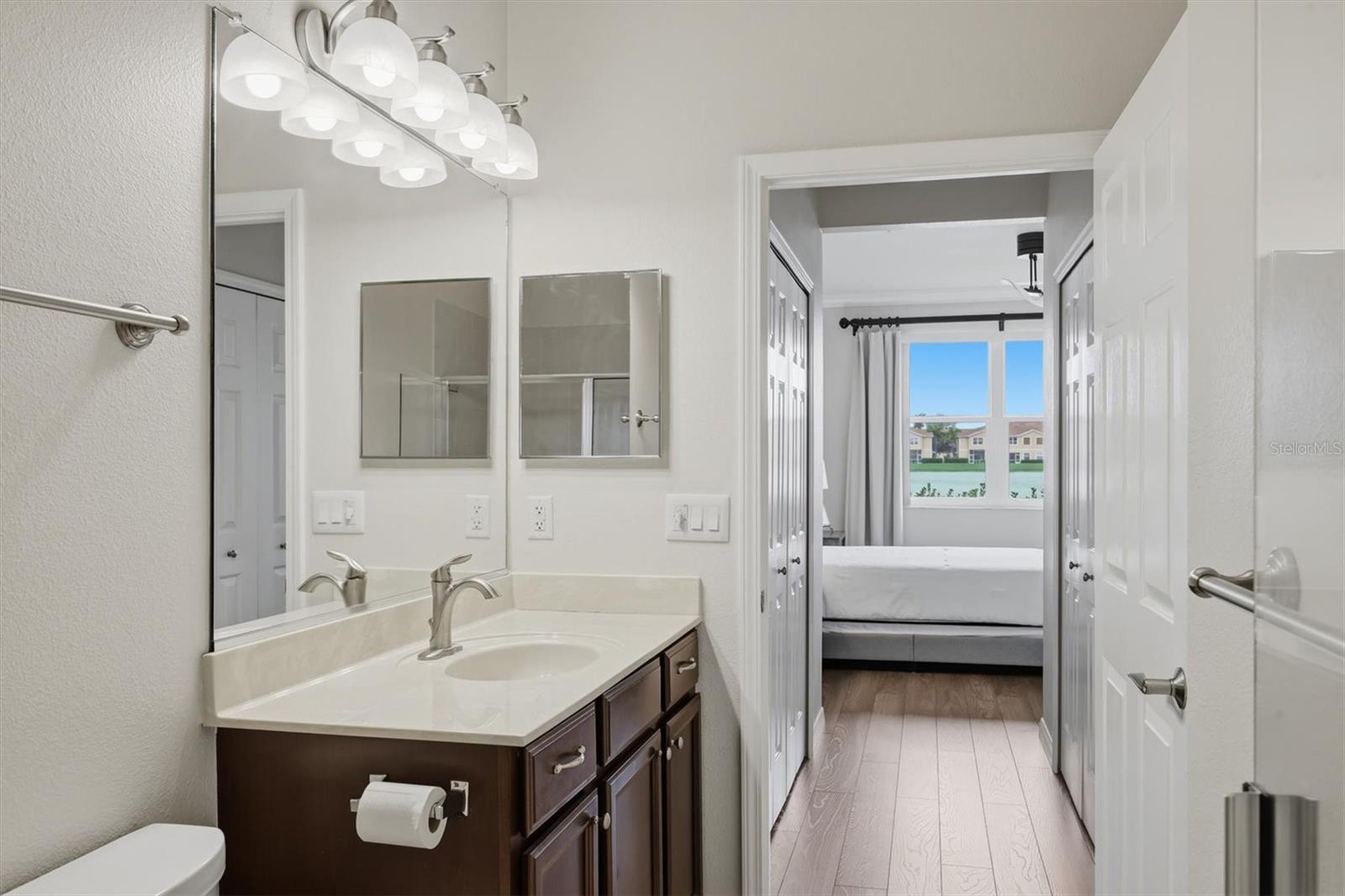 3582 Parkridge Cir #29-106 Property Photo 19