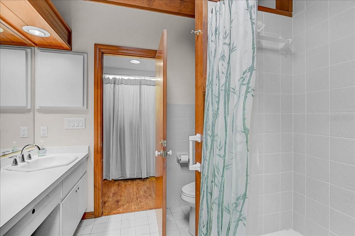 2404 Bispham Rd Property Photo 29