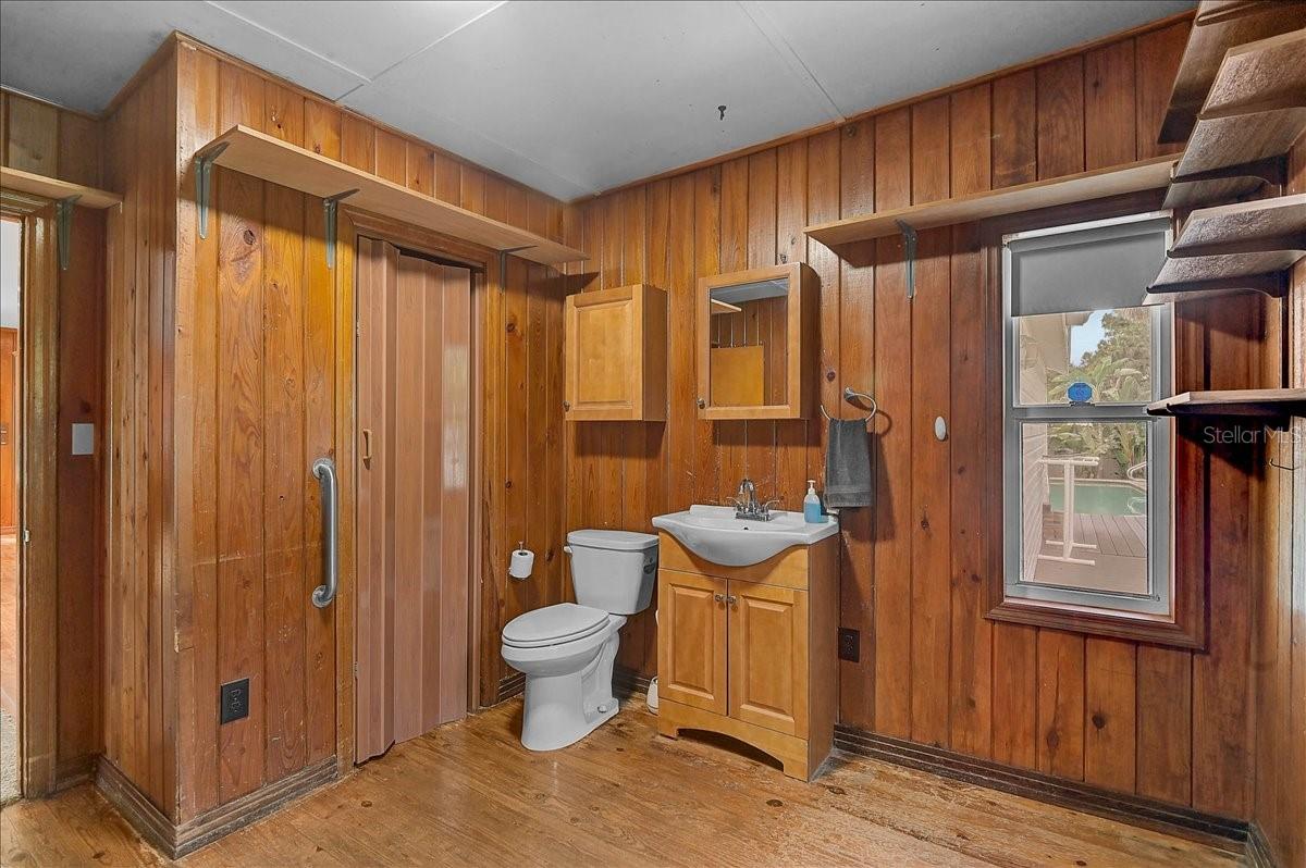 2404 Bispham Rd Property Photo 32