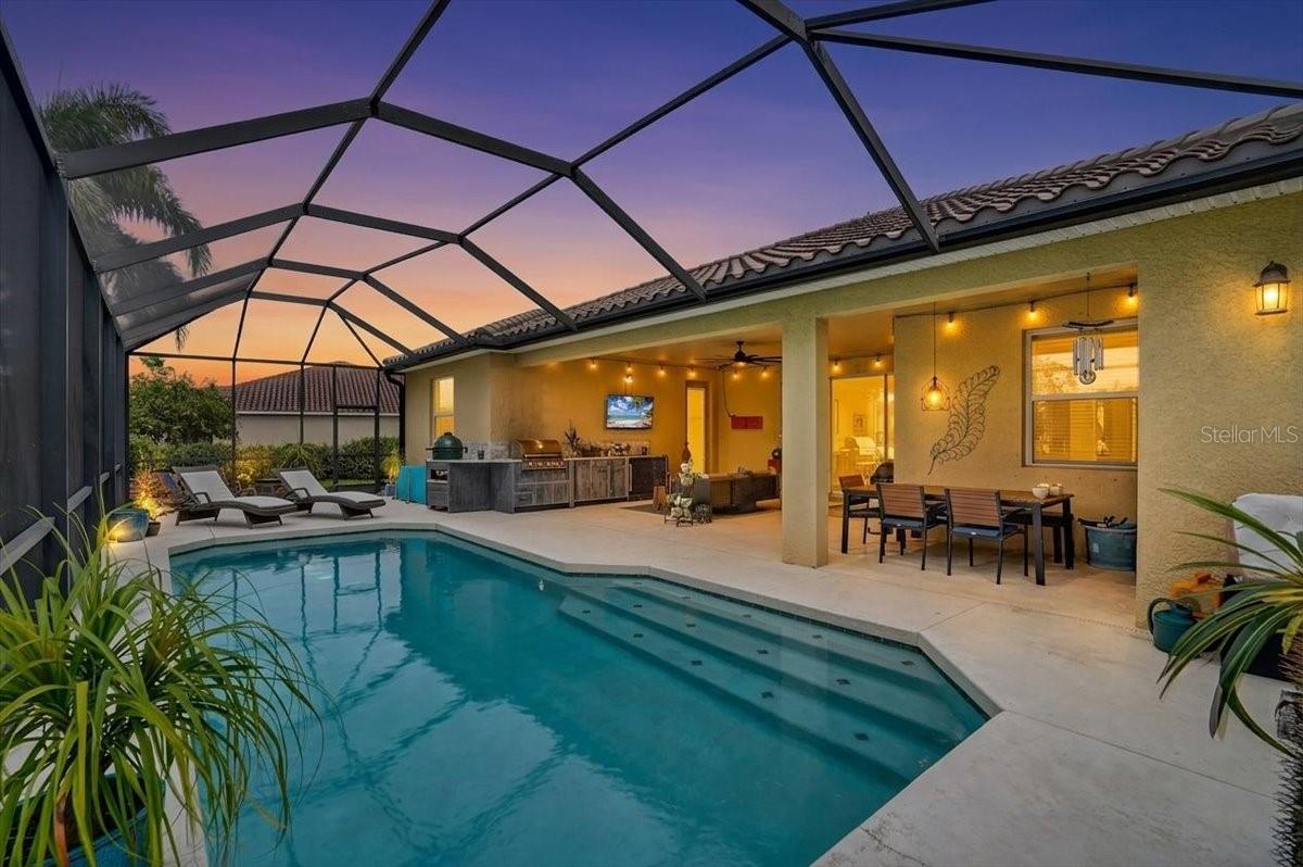 17009 1st Dr E Property Photo 4