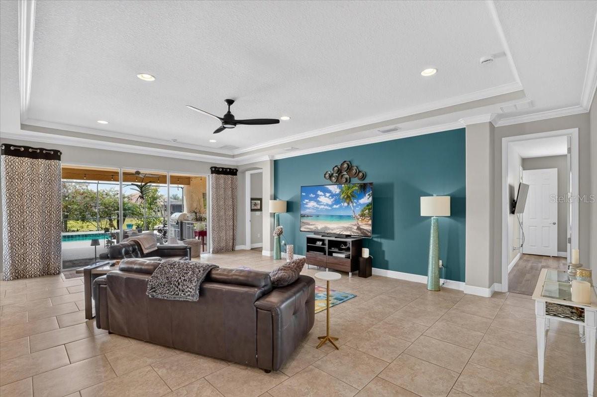 17009 1st Dr E Property Photo 7