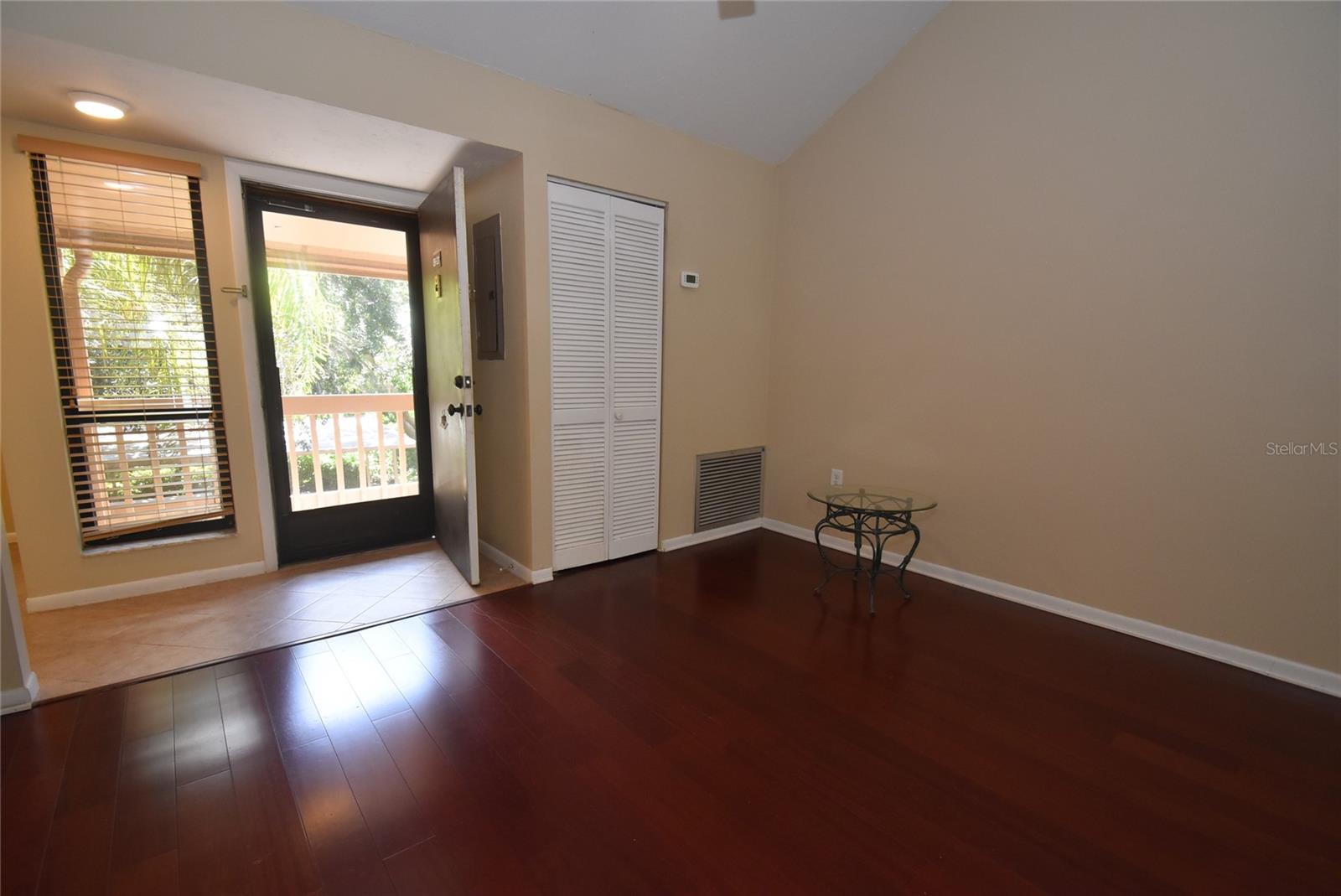 1687 Brookhouse Cir #br221 Property Photo 3