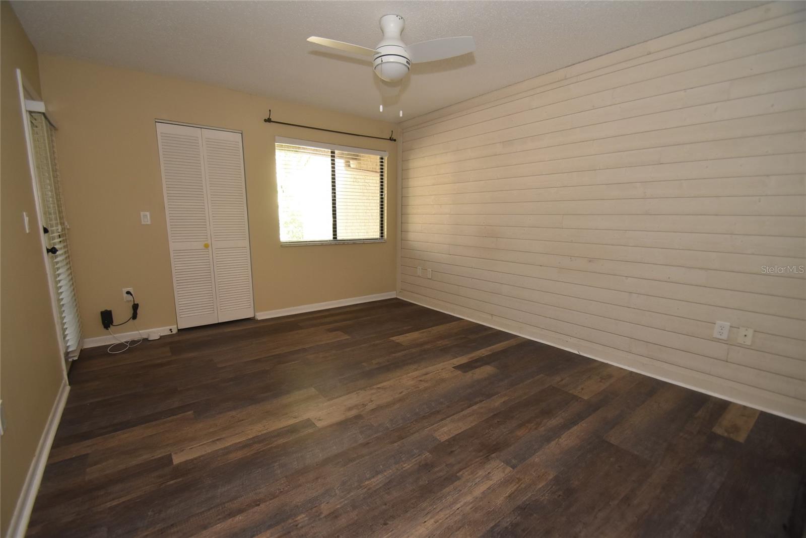 1687 Brookhouse Cir #br221 Property Photo 8