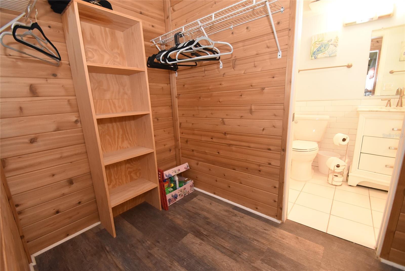 1687 Brookhouse Cir #br221 Property Photo 10