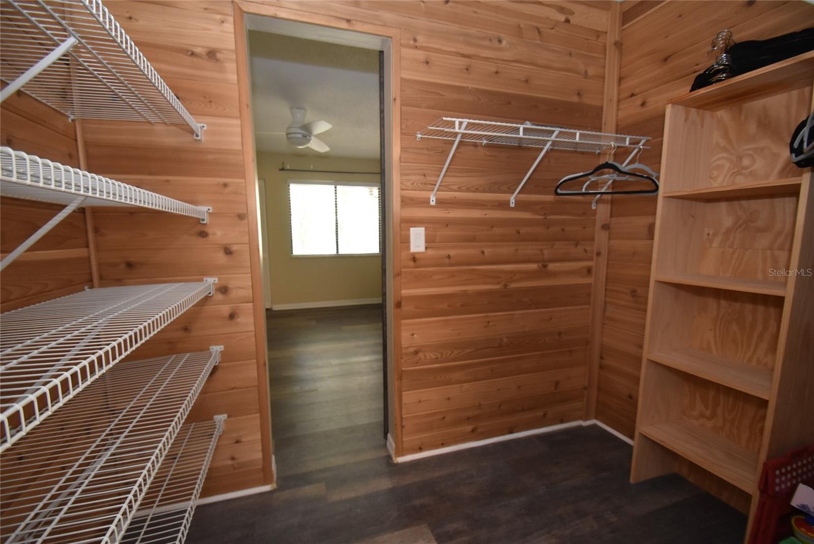 1687 Brookhouse Cir #br221 Property Photo 11