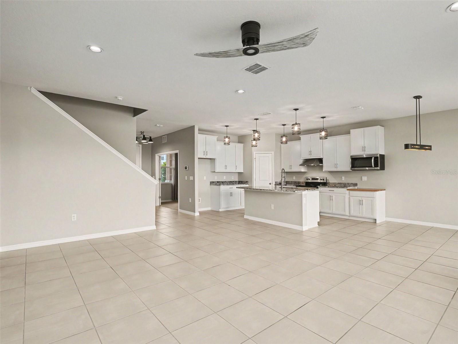 1167 Ocean Spray Dr Property Photo 3
