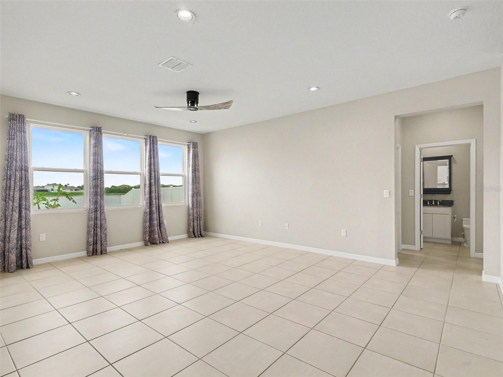 1167 Ocean Spray Dr Property Photo 6