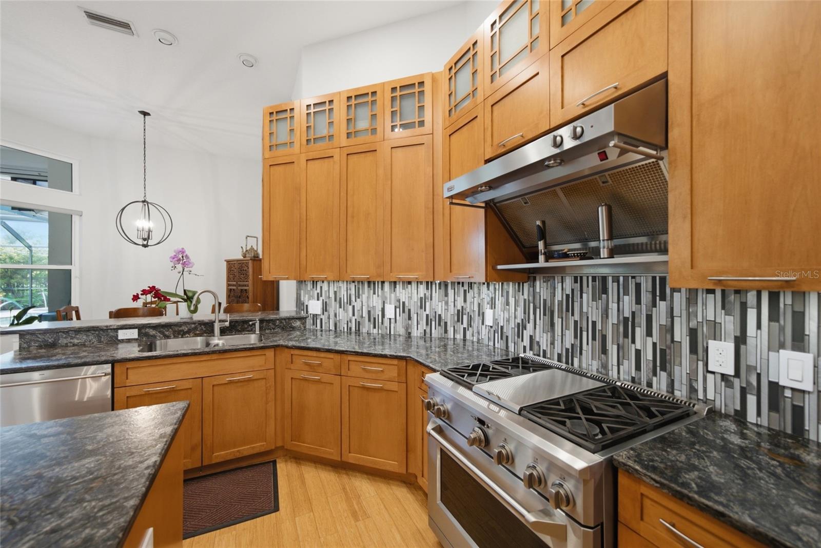 8435 Sailing Loop Property Photo 14