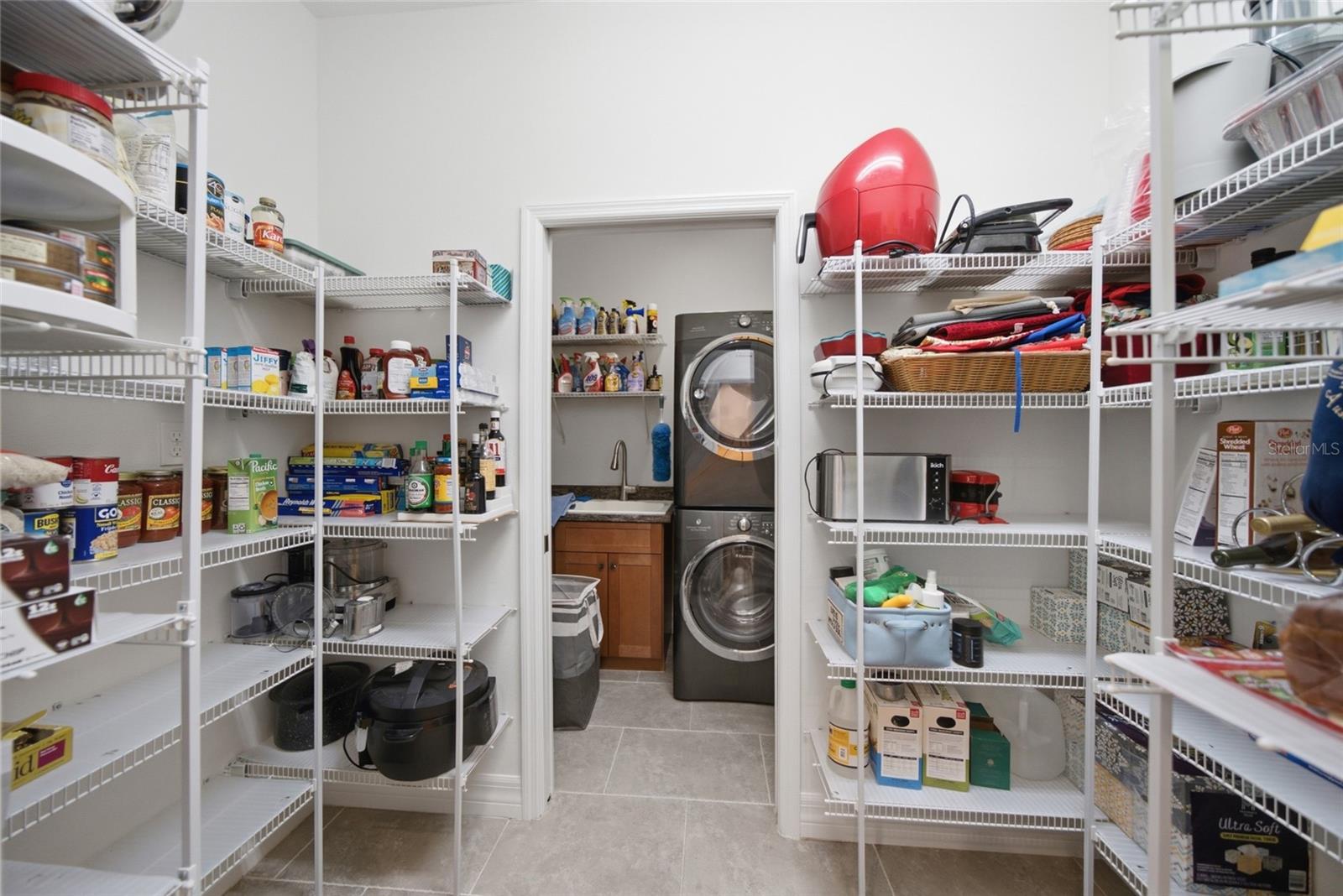 8435 Sailing Loop Property Photo 18