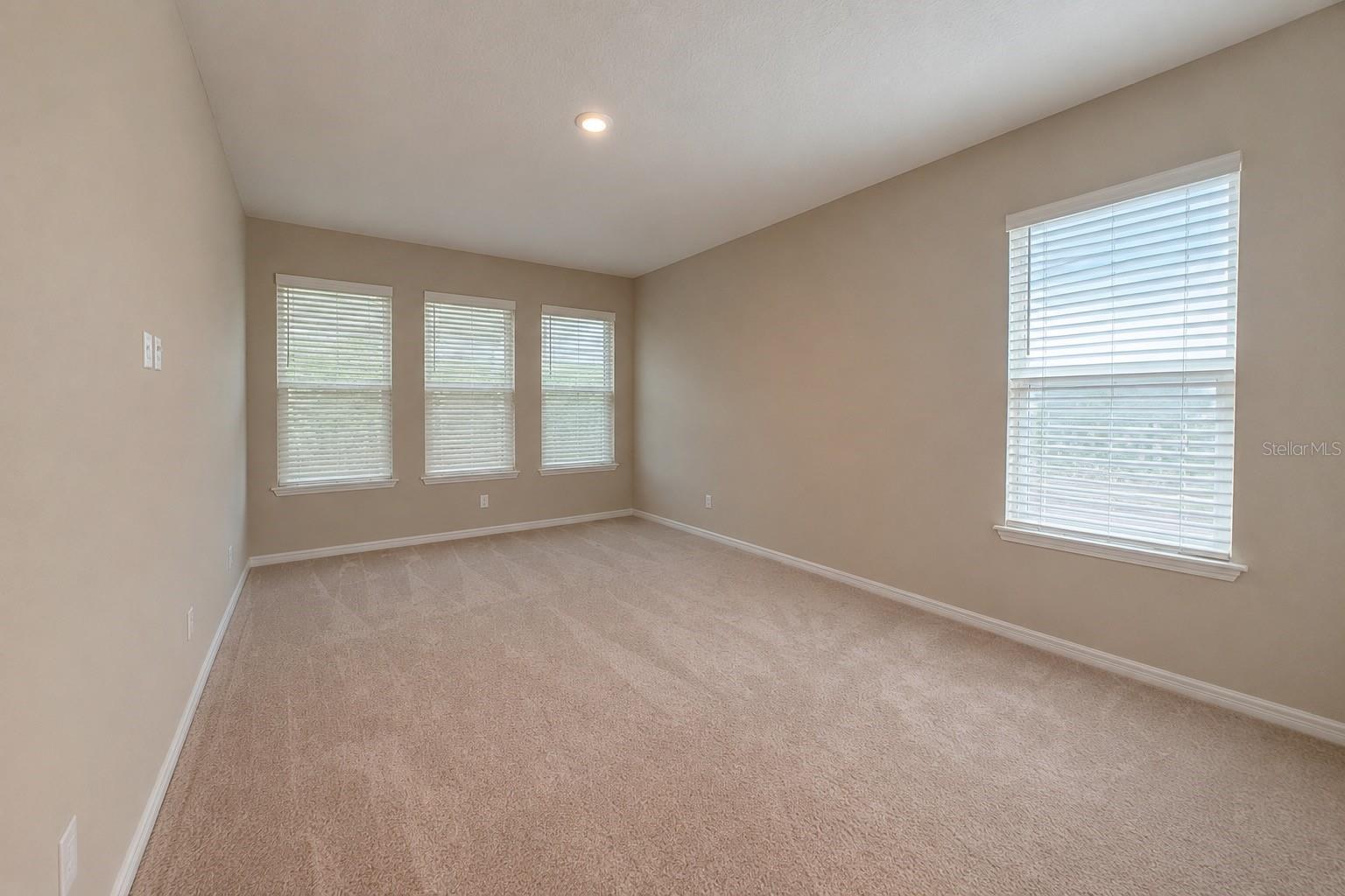 4334 Pond Brook Ct Property Photo 18