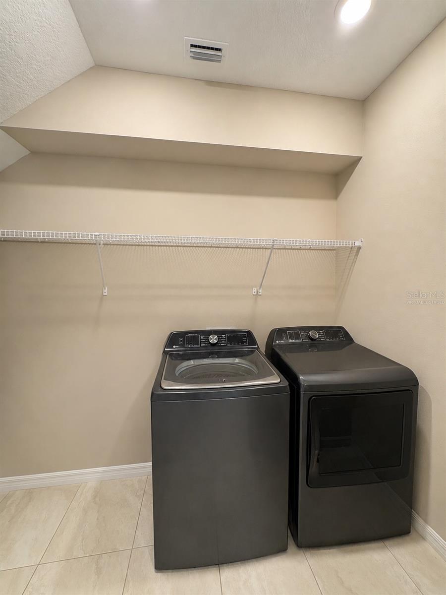 4334 Pond Brook Ct Property Photo 21