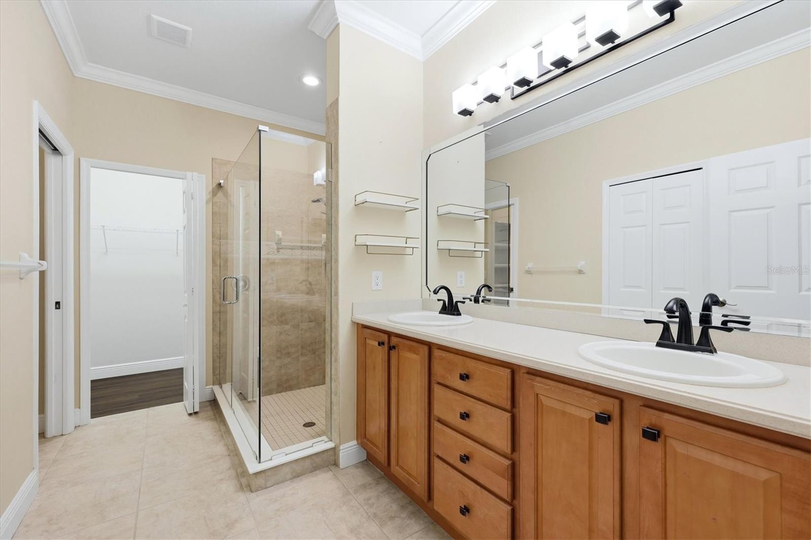 11477 52nd Ct E Property Photo 23