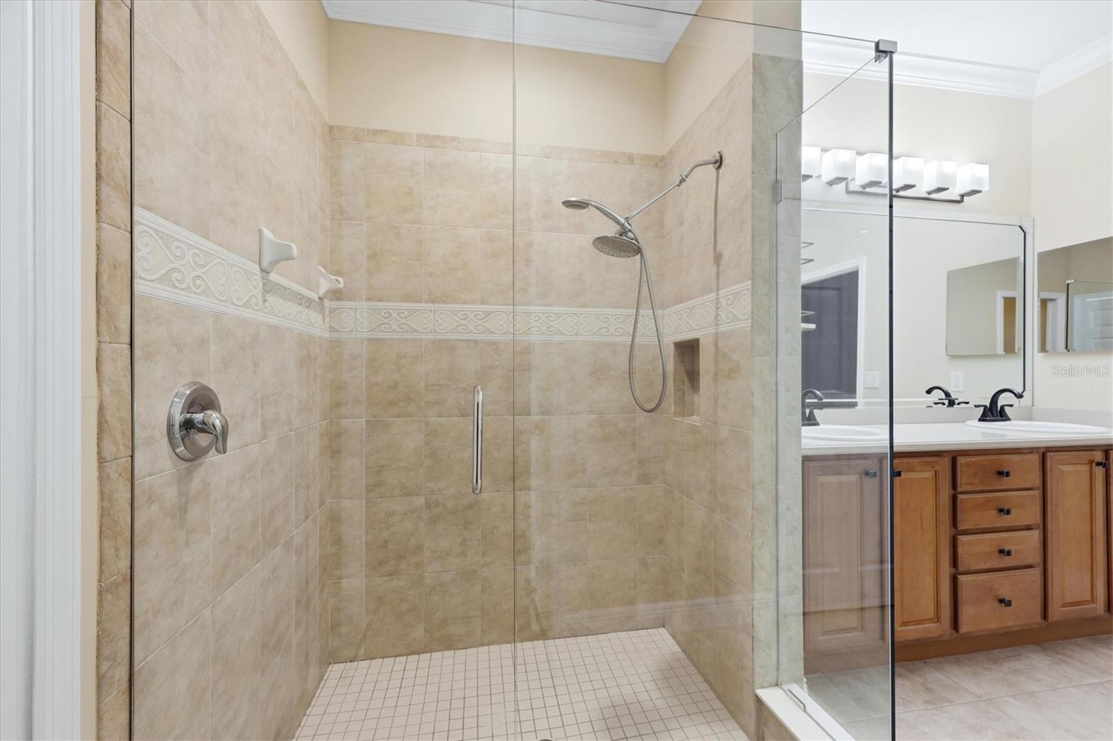 11477 52nd Ct E Property Photo 25