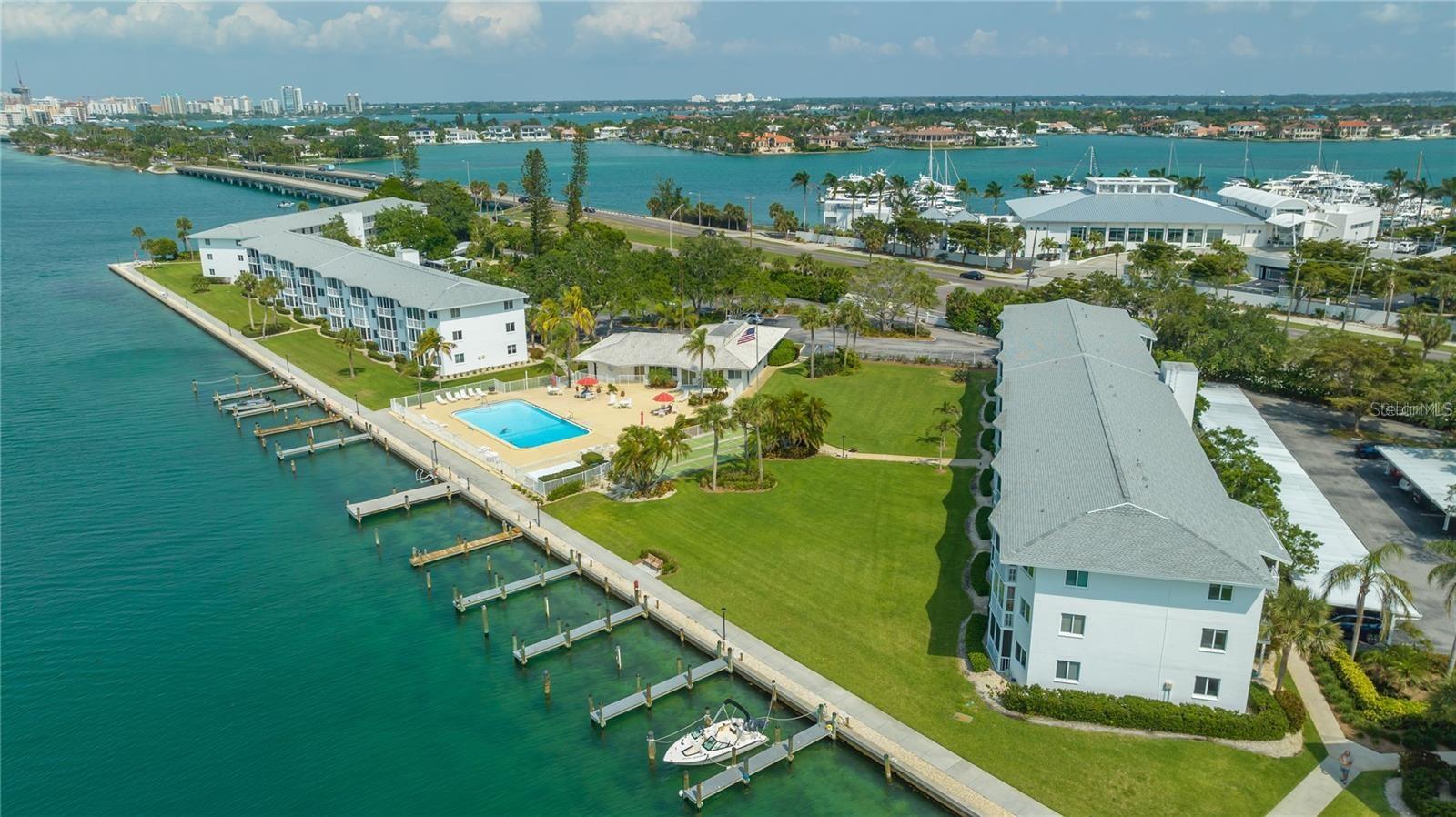 771 JOHN RINGLING BLVD #3 Property Photo 1
