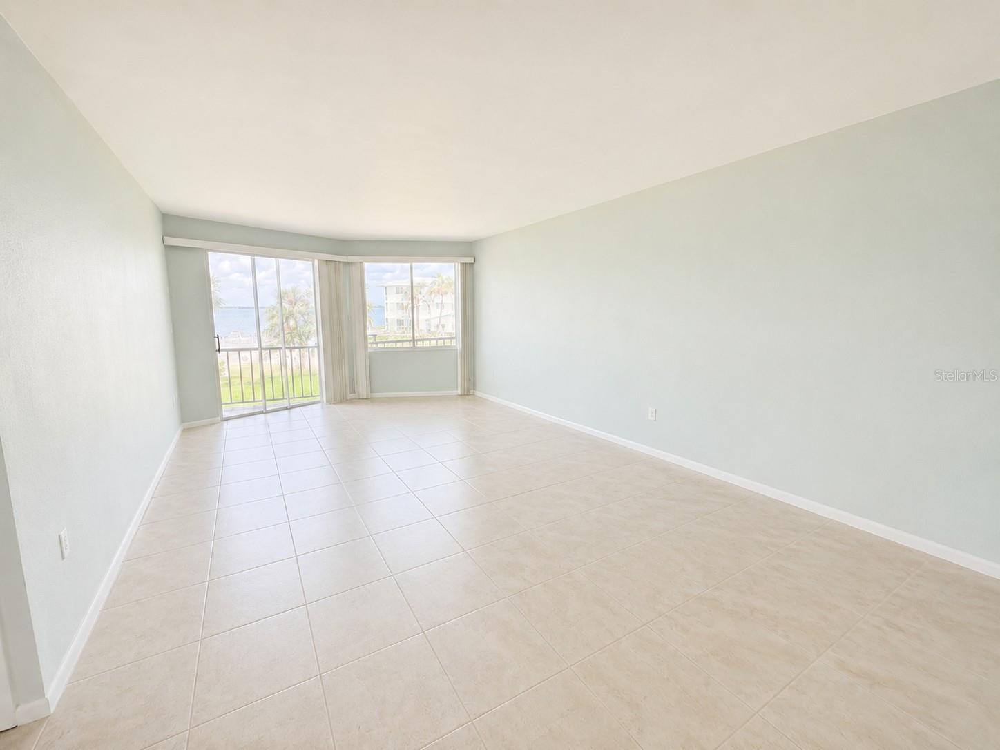 771 John Ringling Blvd #3 Property Photo 5