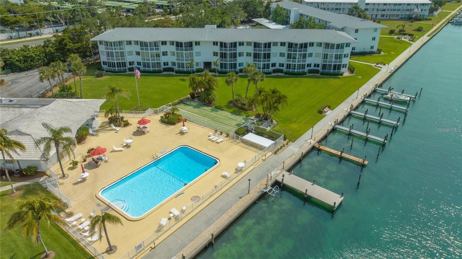 771 John Ringling Blvd #3 Property Photo 11