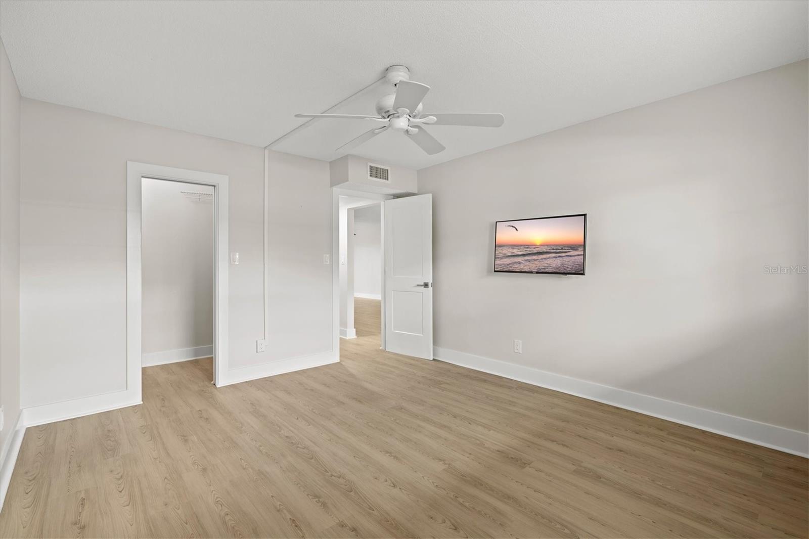 5600 Beach Way Dr #109 Property Photo 35