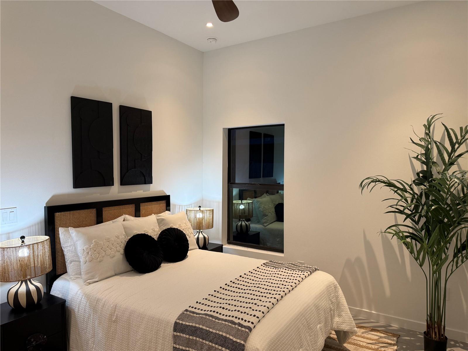 2306 Valencia Dr Property Photo 23
