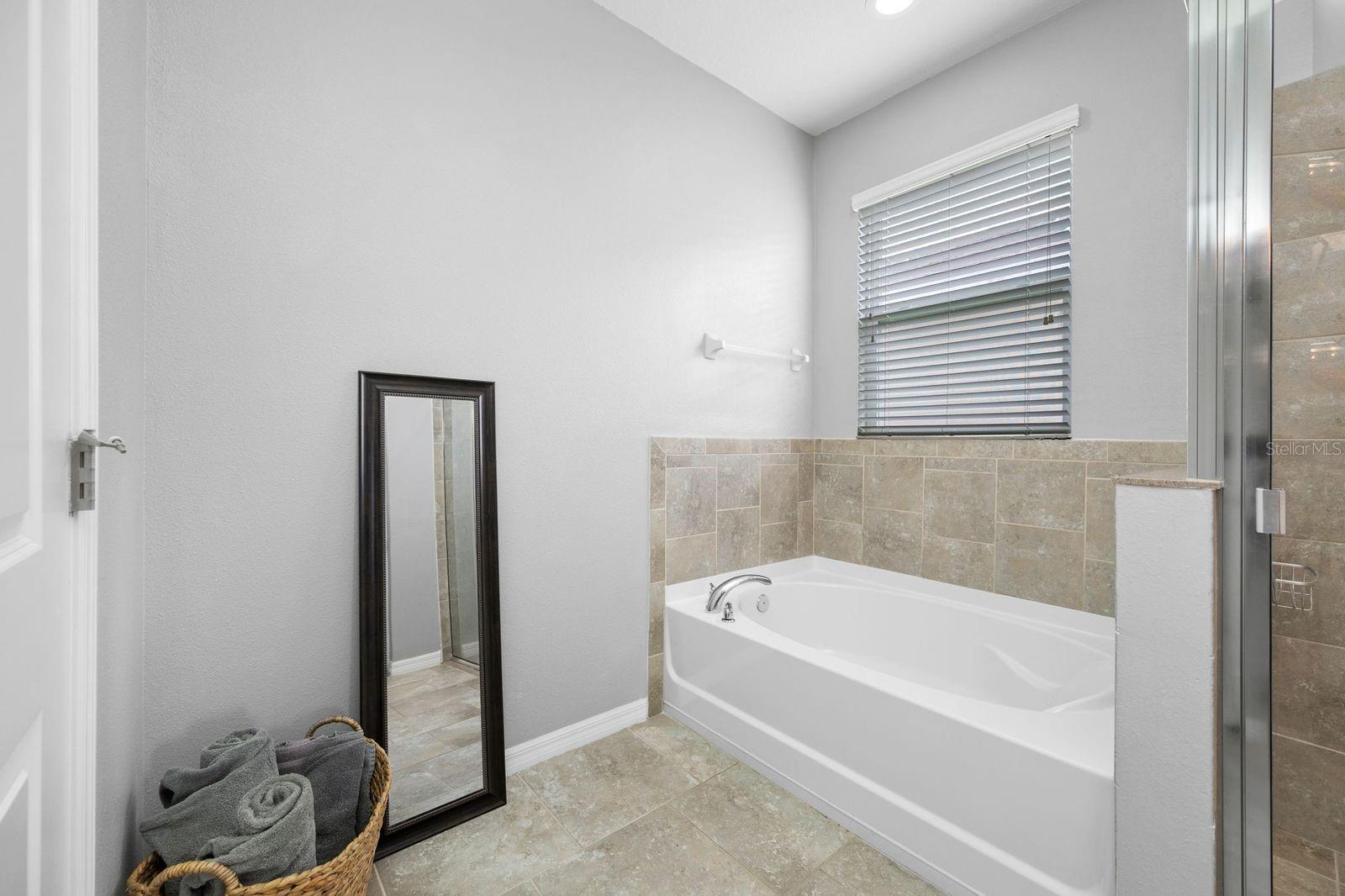 6549 Devesta Loop Property Photo 46