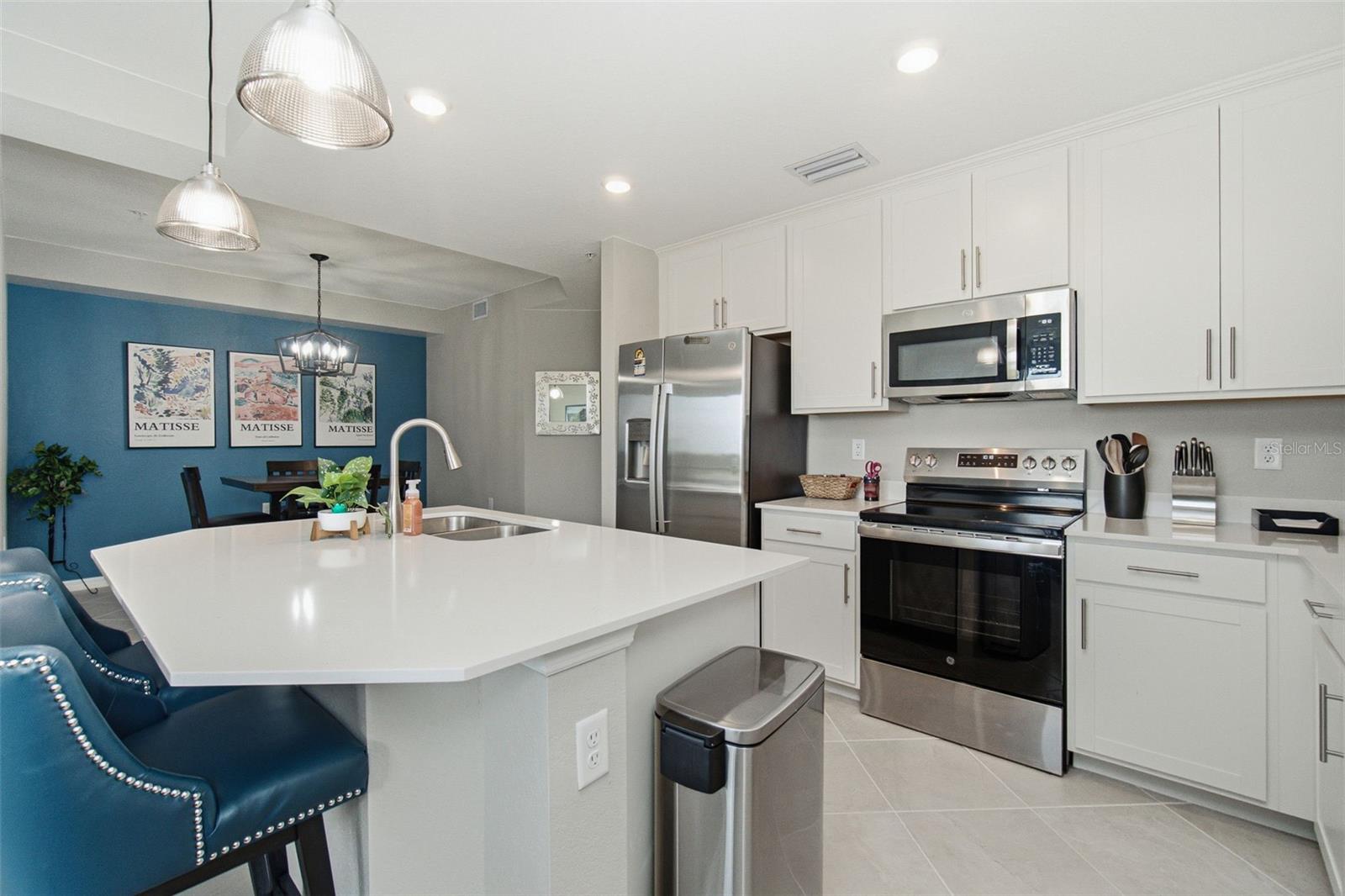 15275 Green Acres Ave #321 Property Photo 10