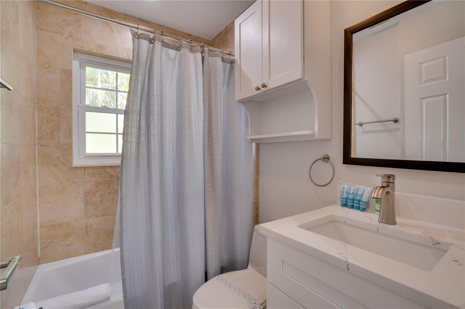 76 N Shore Dr Property Photo 29