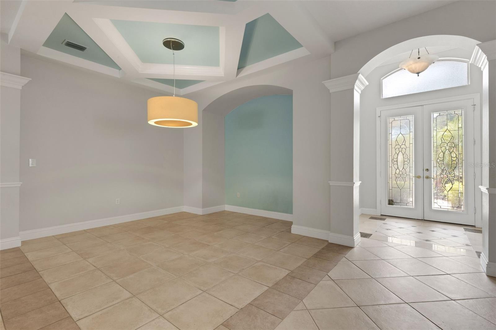 299 Turquoise Ln Property Photo 5