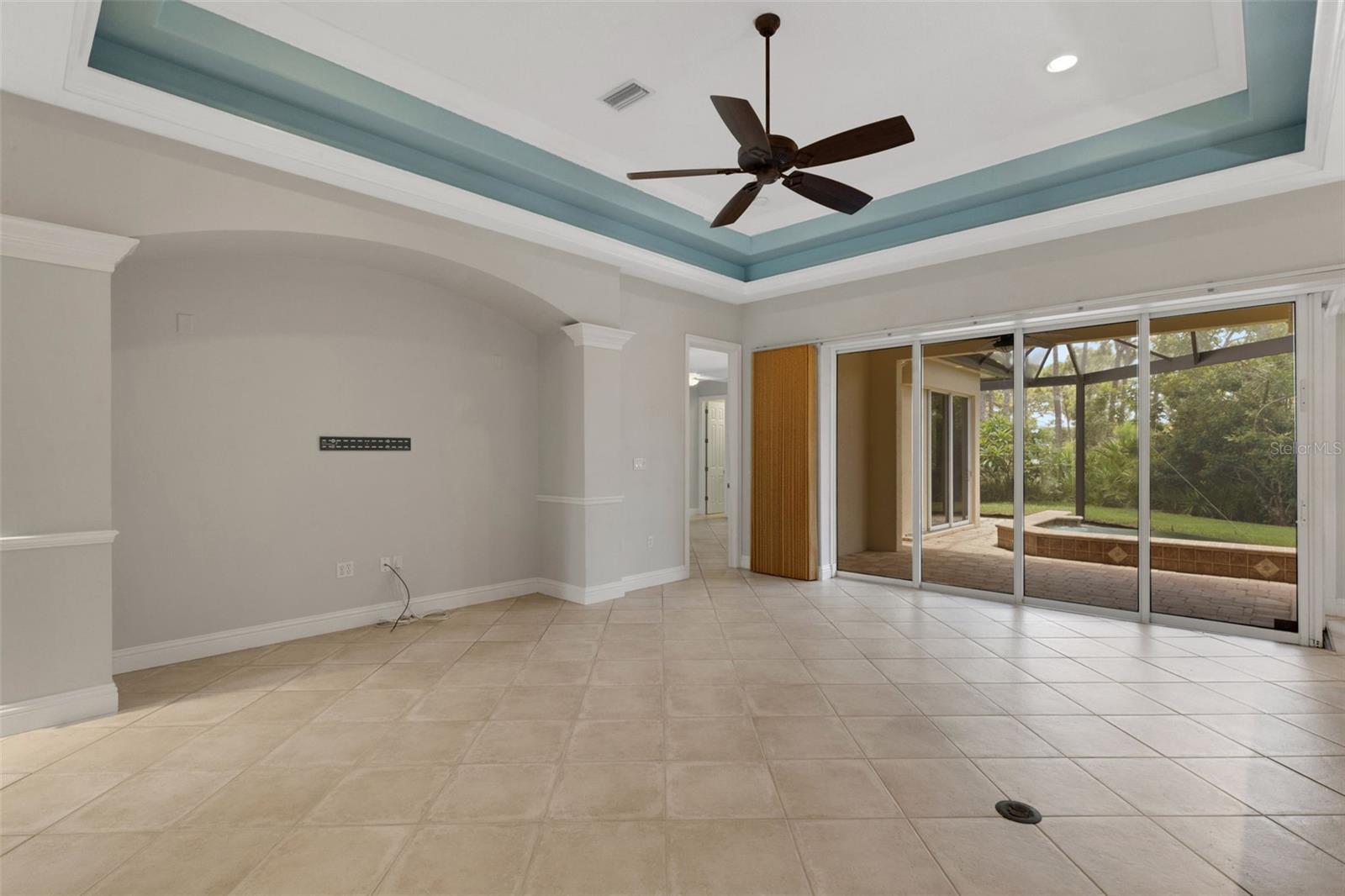 299 Turquoise Ln Property Photo 9