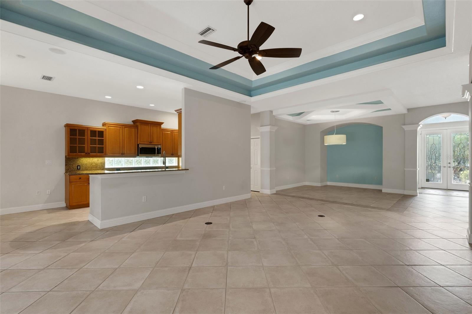 299 Turquoise Ln Property Photo 11