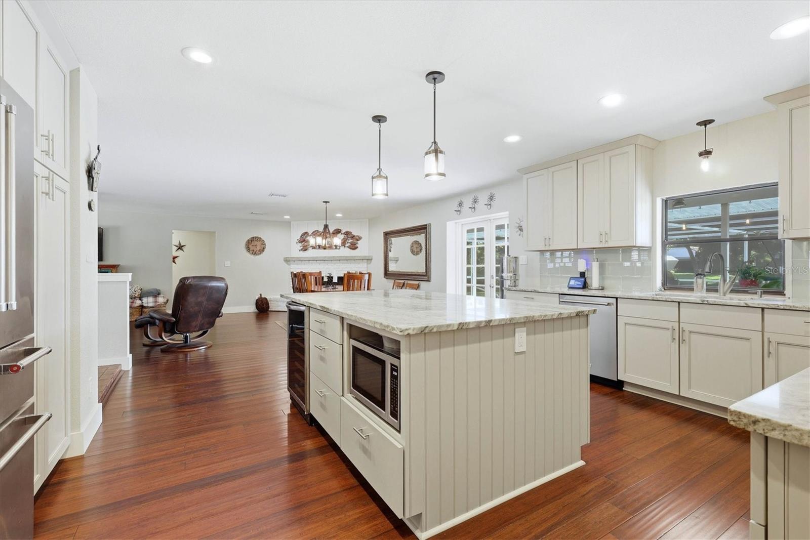 5505 Beneva Woods Cir Property Photo 11