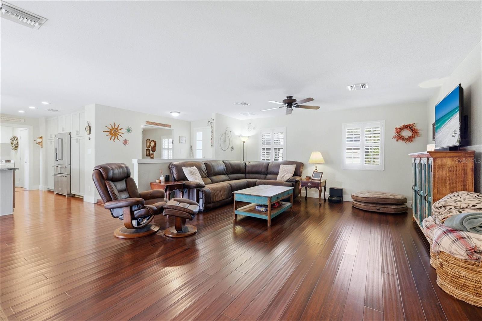5505 Beneva Woods Cir Property Photo 15
